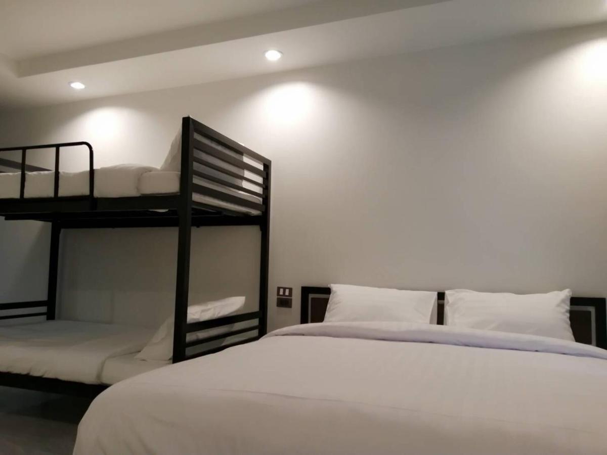 Richmond Nan Hotel Extérieur photo